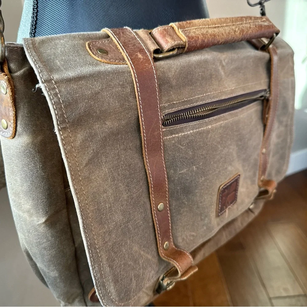 Vintage ZB Brown Canvas & Leather Adjustable Straps Messenger Bag
